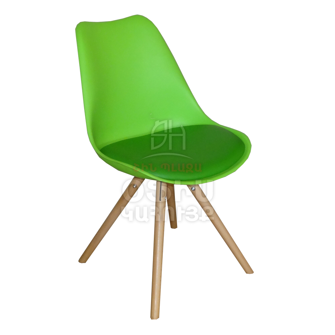 Cafe chair Eames Soft 2