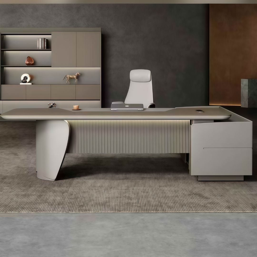 Ղեկավարի գրասեղան 