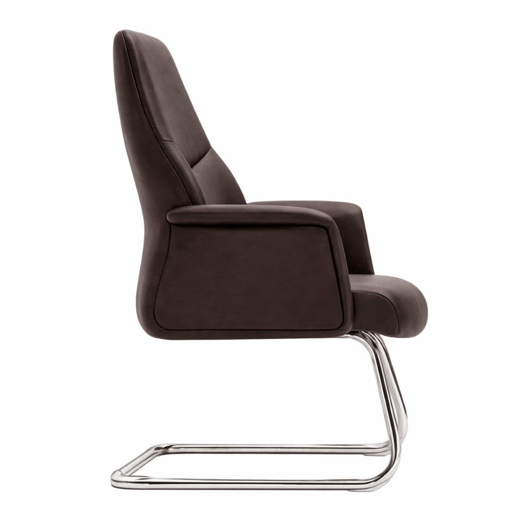 Բրիֆինգ աթոռ